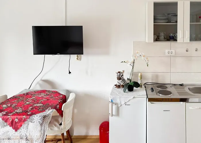 Apartman Cozy In Rab With Harbor View Rab Town