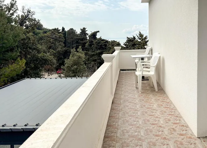 Apartman Cozy In Rab With Harbor View Rab Town
